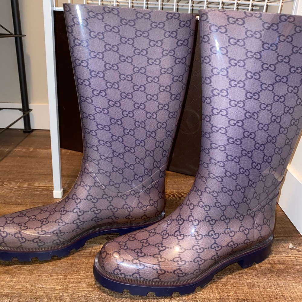 AUTHENTIC GUCCI RAIN BOOTS BLUE